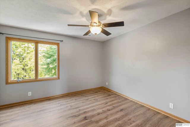 15105 Boyd Street, Omaha, NE 68116
