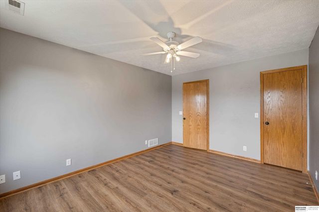 15105 Boyd Street, Omaha, NE 68116