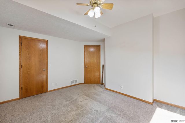 15105 Boyd Street, Omaha, NE 68116