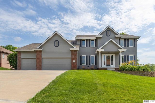 15105 Boyd Street, Omaha, NE 68116
