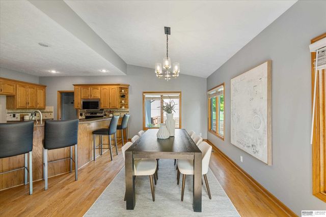 15105 Boyd Street, Omaha, NE 68116