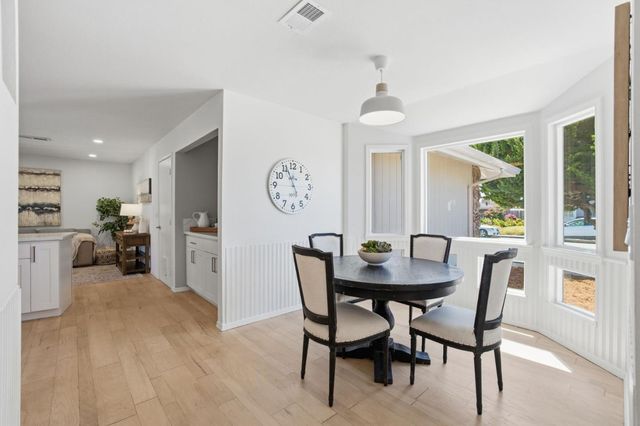 150 Tiller Court, Half Moon Bay, CA 94019