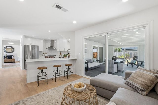 150 Tiller Court, Half Moon Bay, CA 94019