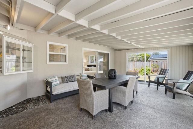 150 Tiller Court, Half Moon Bay, CA 94019