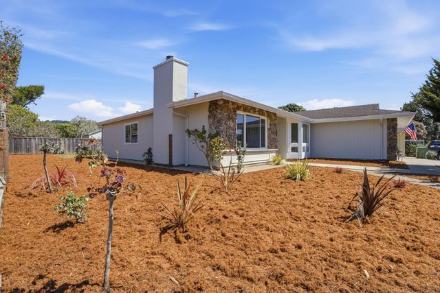 150 Tiller Court, Half Moon Bay, CA 94019