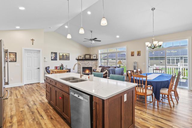 243 Auseon Court, Hillsdale, MI 49242