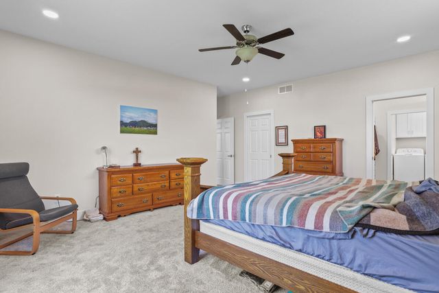 243 Auseon Court, Hillsdale, MI 49242