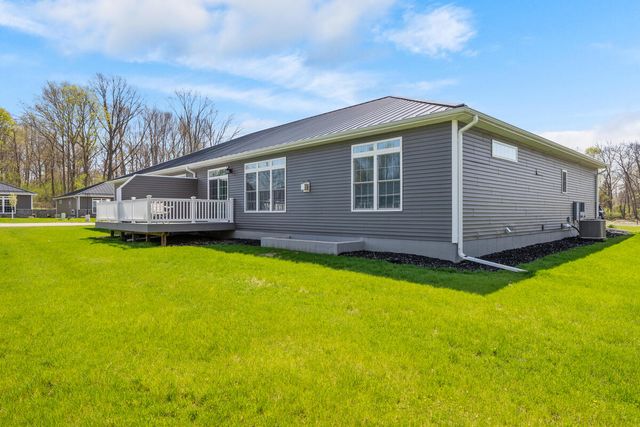 243 Auseon Court, Hillsdale, MI 49242