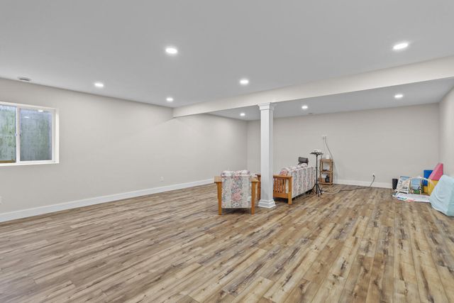 243 Auseon Court, Hillsdale, MI 49242