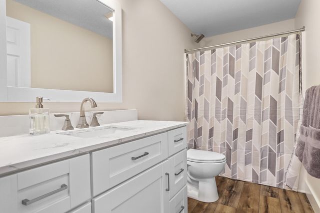 243 Auseon Court, Hillsdale, MI 49242