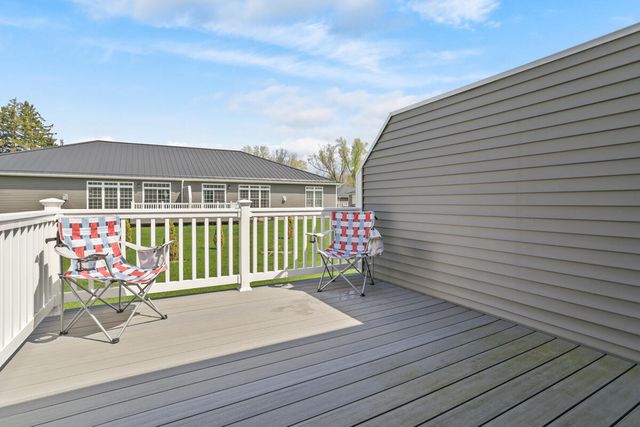 243 Auseon Court, Hillsdale, MI 49242
