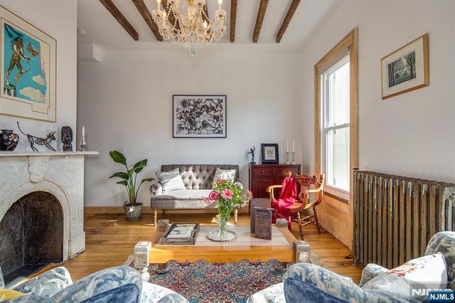 267 Ogden Avenue, Jersey City, NJ 07307