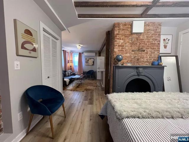 267 Ogden Avenue, Jersey City, NJ 07307