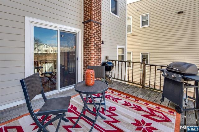 267 Ogden Avenue, Jersey City, NJ 07307