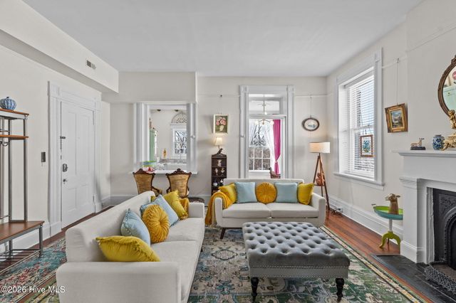 416 S Front Street Apt 3, Wilmington, NC 28401