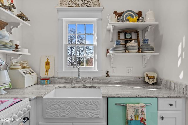 416 S Front Street Apt 3, Wilmington, NC 28401