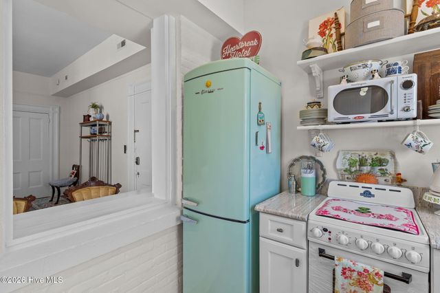 416 S Front Street Apt 3, Wilmington, NC 28401