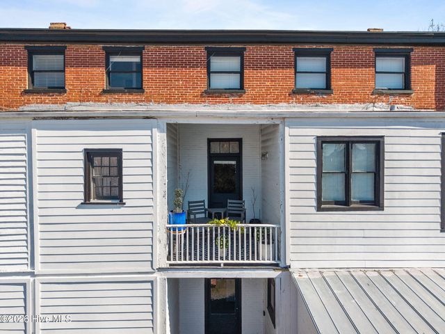 416 S Front Street Apt 3, Wilmington, NC 28401