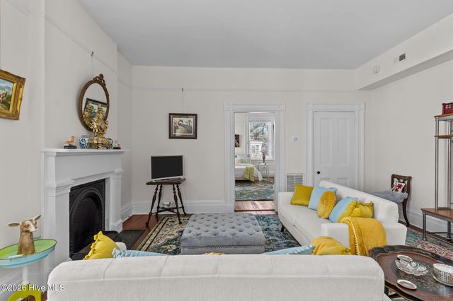 416 S Front Street Apt 3, Wilmington, NC 28401