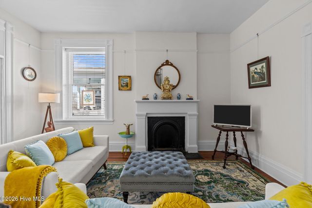 416 S Front Street Apt 3, Wilmington, NC 28401