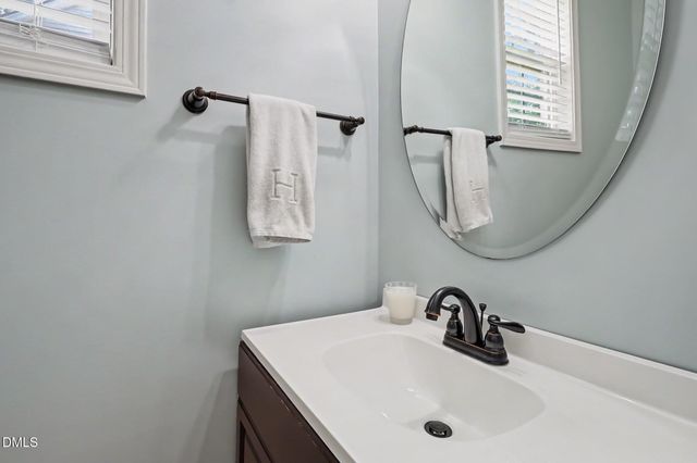 8417 Dunnington Circle, Raleigh, NC 27613