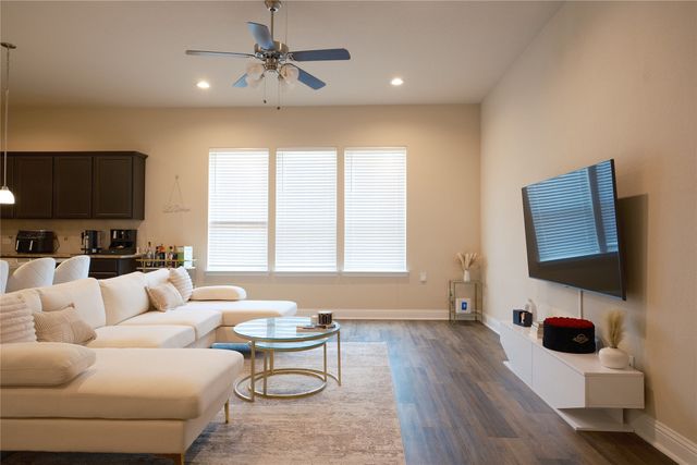 1936 Bel Air Drive, Arlington, TX 76010