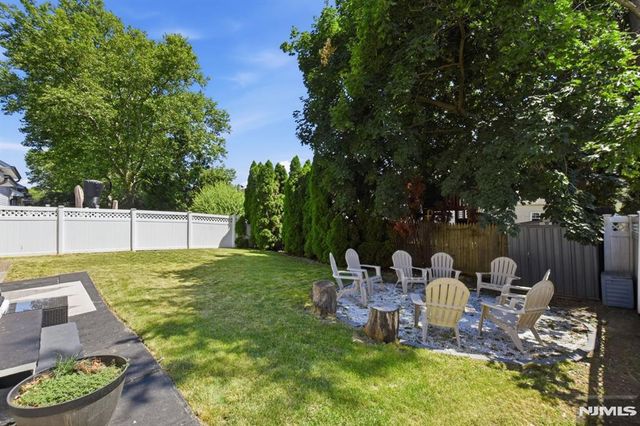 21 Morley Lane, Bloomfield, NJ 07003