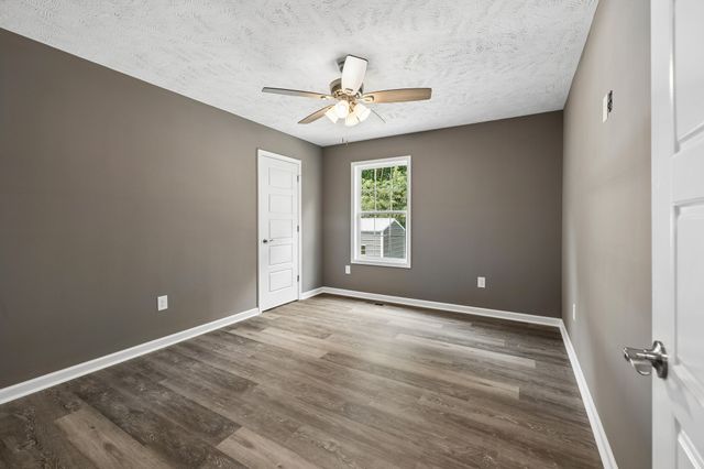 71 Iris Way, Lafayette, TN 37083