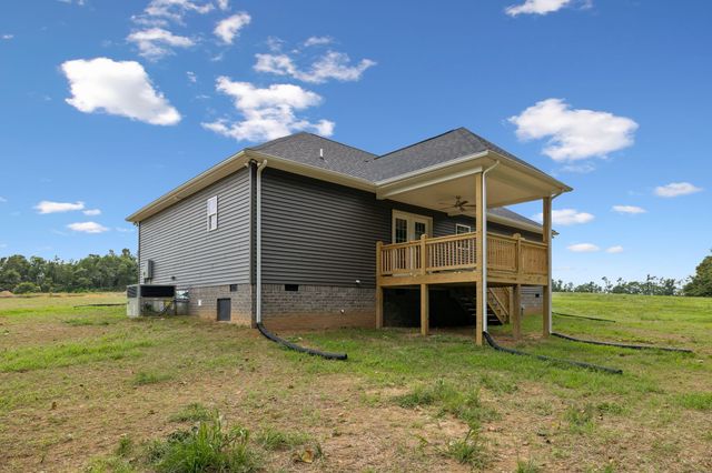 71 Iris Way, Lafayette, TN 37083