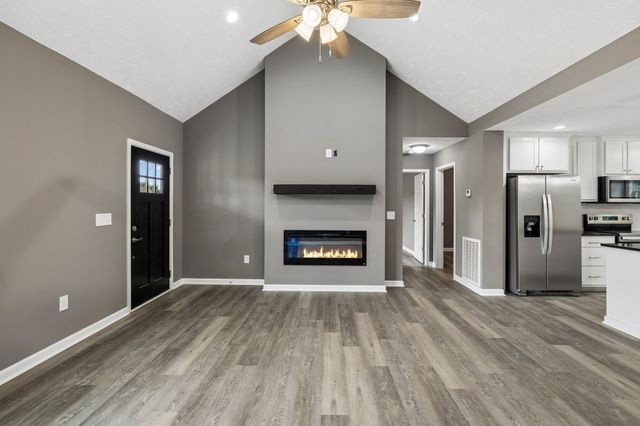71 Iris Way, Lafayette, TN 37083