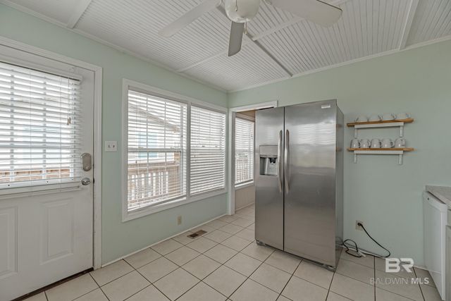 473 E 2nd Avenue, Gulf Shores, AL 36542