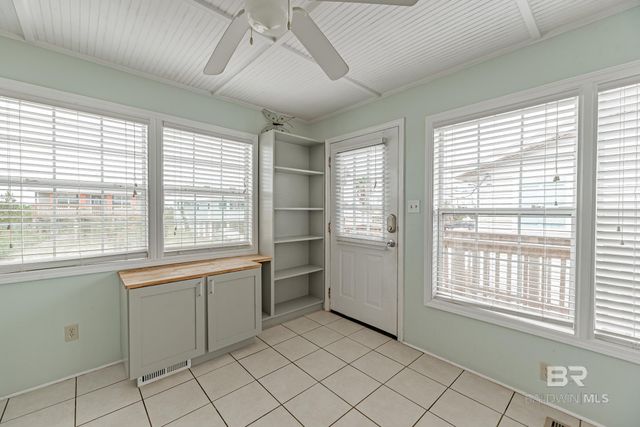473 E 2nd Avenue, Gulf Shores, AL 36542