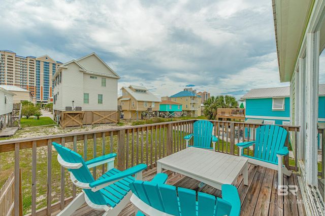 473 E 2nd Avenue, Gulf Shores, AL 36542