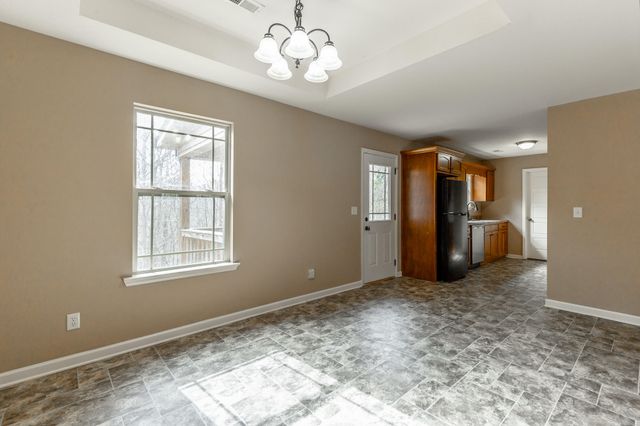 188 Cottage Crest Court, Chickamauga, GA 30707