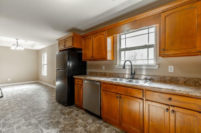 188 Cottage Crest Court, Chickamauga, GA 30707