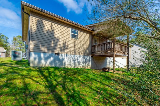 188 Cottage Crest Court, Chickamauga, GA 30707