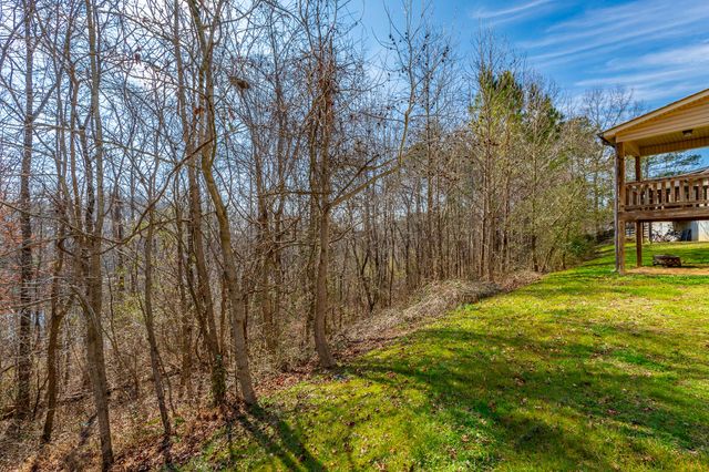 188 Cottage Crest Court, Chickamauga, GA 30707