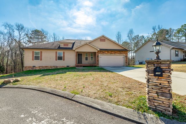 188 Cottage Crest Court, Chickamauga, GA 30707