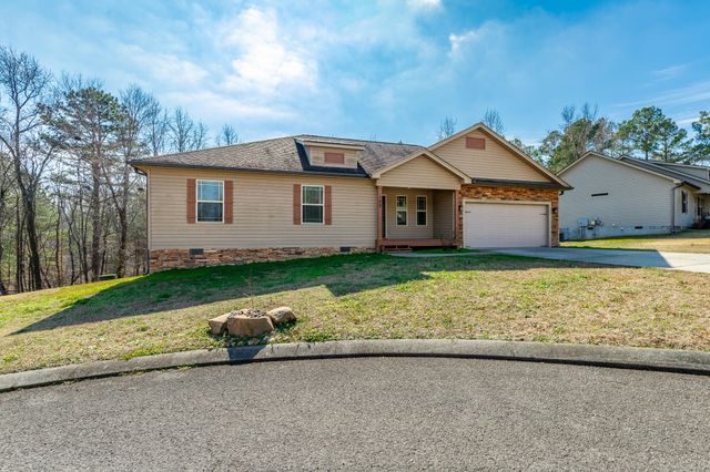 188 Cottage Crest Court, Chickamauga, GA 30707