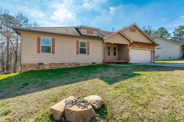 188 Cottage Crest Court, Chickamauga, GA 30707