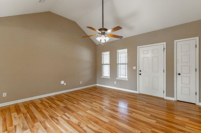 188 Cottage Crest Court, Chickamauga, GA 30707