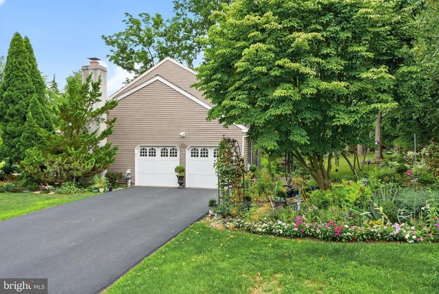 1106 WOODED PL, Eagleville, PA 19403