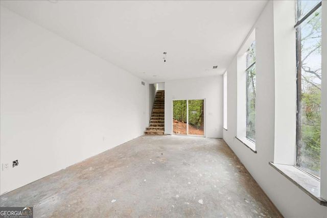 2471 Saint Patrick Street SE, Atlanta, GA 30317