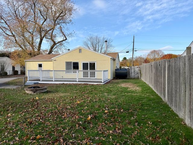 29 Indian Field Road, Groton, CT 06340