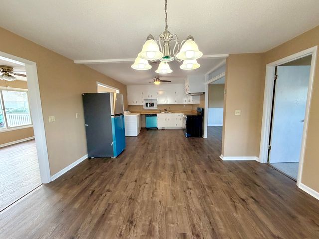 29 Indian Field Road, Groton, CT 06340