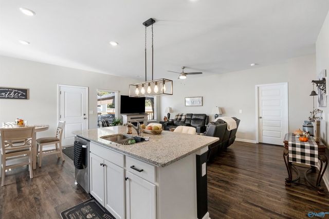 216 Clear Creek Drive, Decatur, AL 35603
