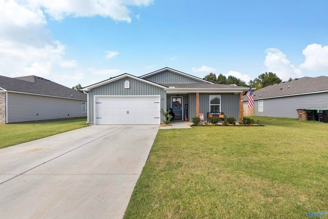 216 Clear Creek Drive, Decatur, AL 35603