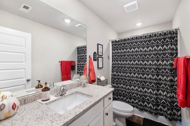 216 Clear Creek Drive, Decatur, AL 35603