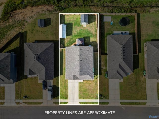 216 Clear Creek Drive, Decatur, AL 35603