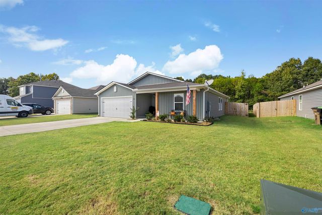 216 Clear Creek Drive, Decatur, AL 35603